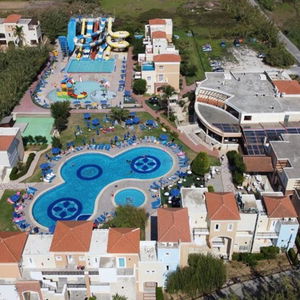 Hotel Chrispy Waterpark Resort cazare Kolympari