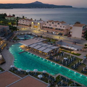 Hotel Kiani Beach Resort cazare Kalyves