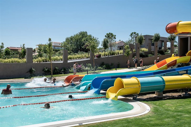 dal travel Euphoria Resort