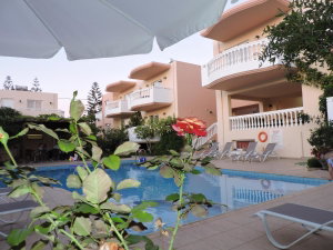 Hotel Golden Rose Suites cazare Kolympari