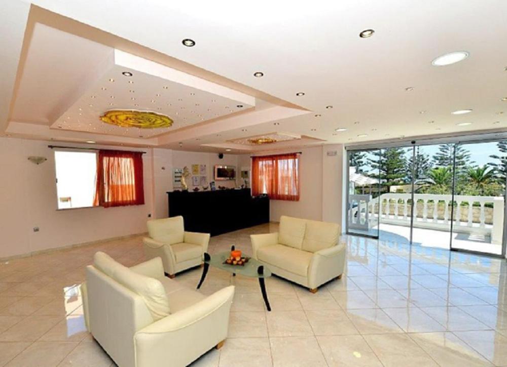 dal travel Golden Rose Suites