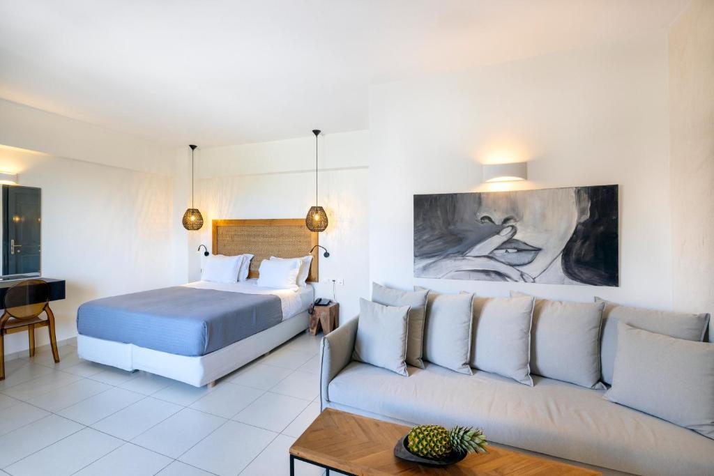 La Stella Suites