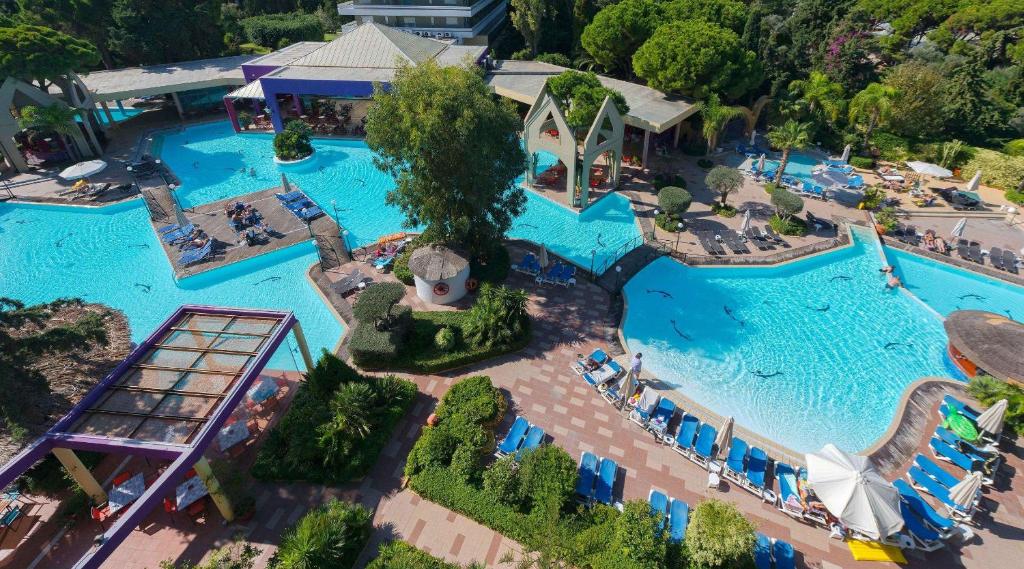 dal travel Dionysos Hotel