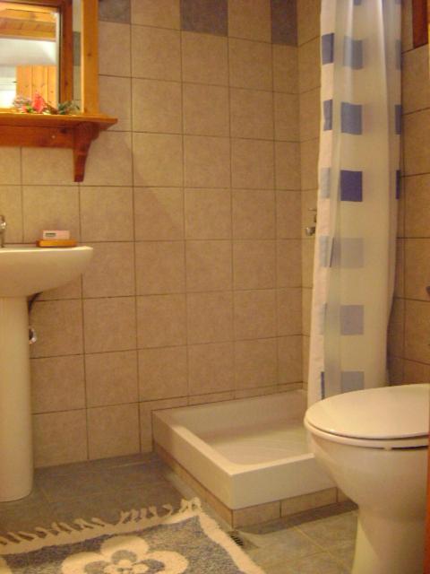 Hotel Apanemia Guesthouse
