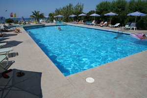 Hotel Kathrin Beach cazare Adelianos Kampos