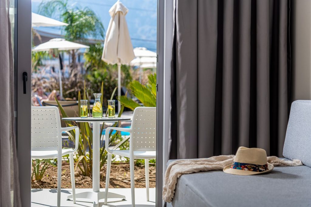 Oneiro Boutique Hotel