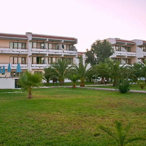Hotel Atlantica Thalassa Hotel cazare Lampi