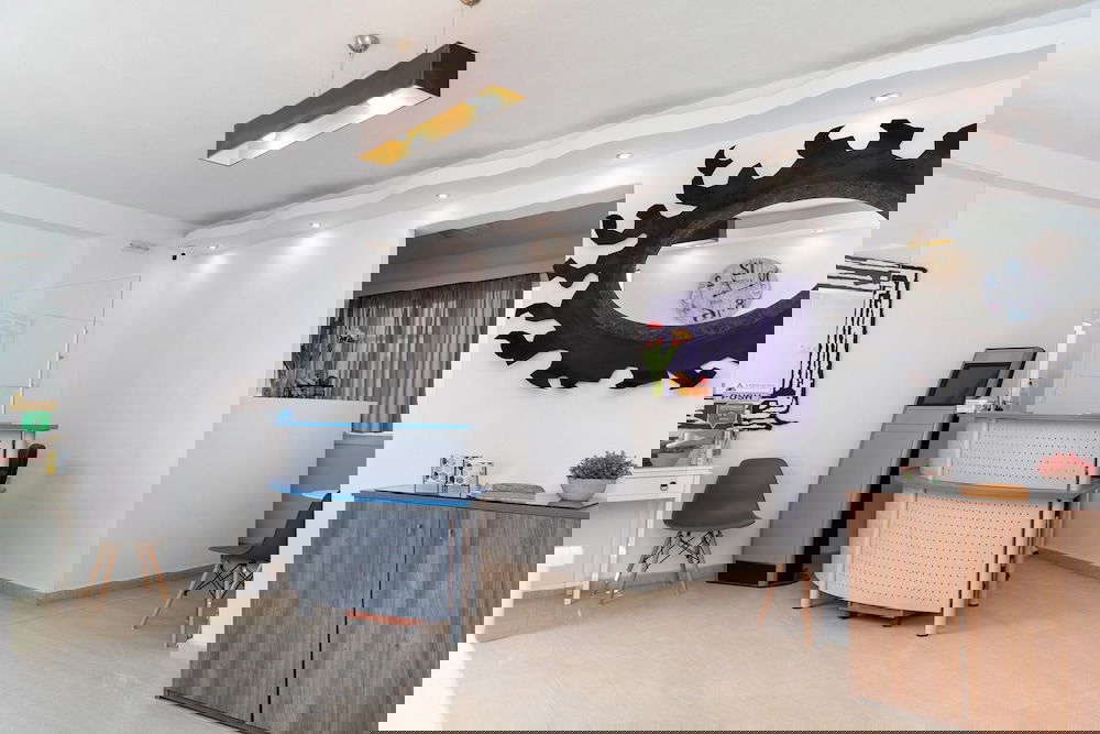 Hotel Depis Place And Apartments