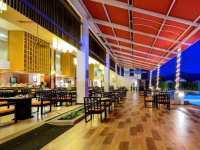 Hotel Peach Blossom Resort