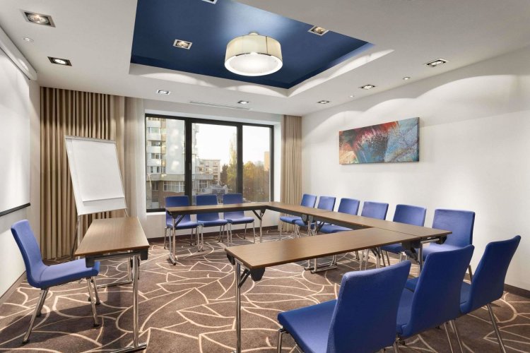 Ramada By Wyndham Pitesti
