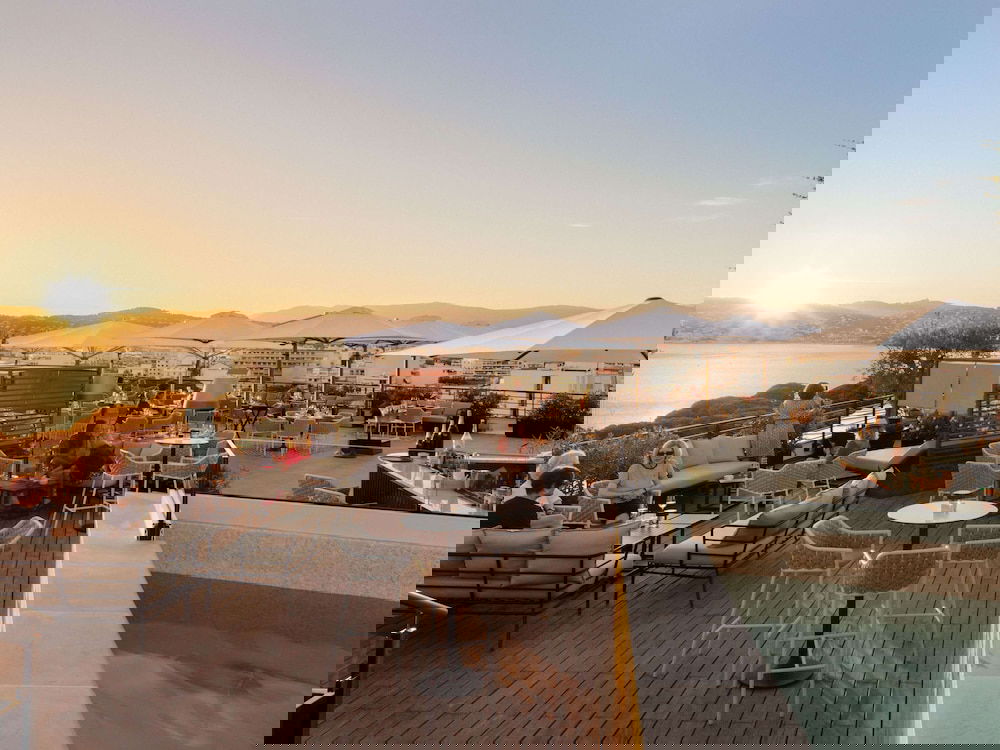 Hotel Hôtel Le Grand Pavois Antibes Juan-Les-Pins, France