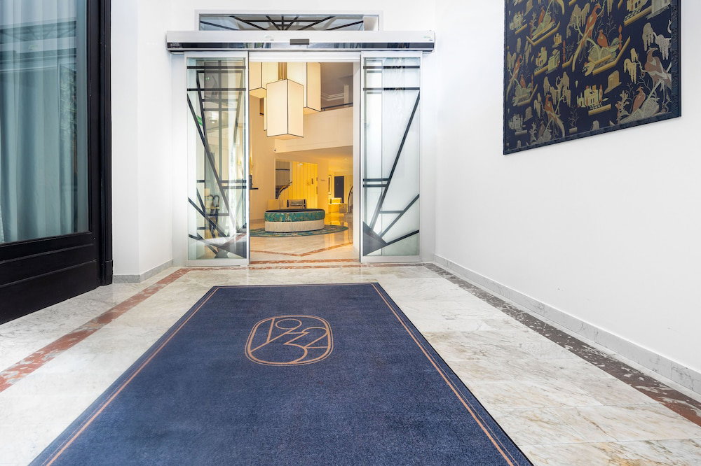 Hôtel Le Grand Pavois Antibes Juan-Les-Pins, France