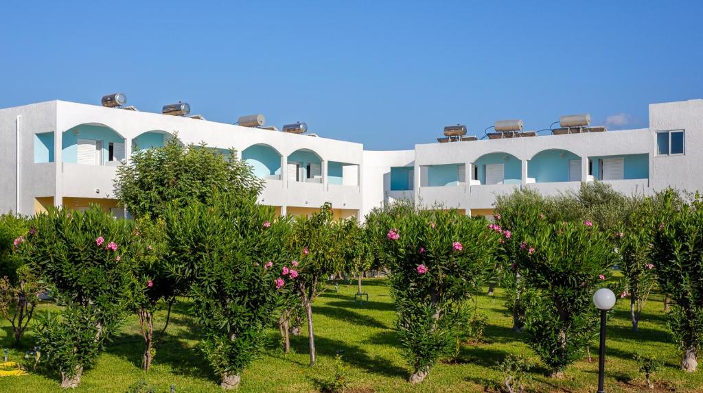 Tropical Sol Hotel
