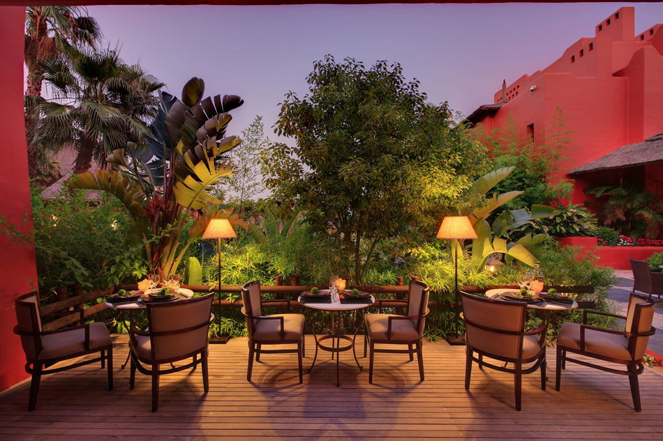 Asia Gardens Hotel & Thai Spa
