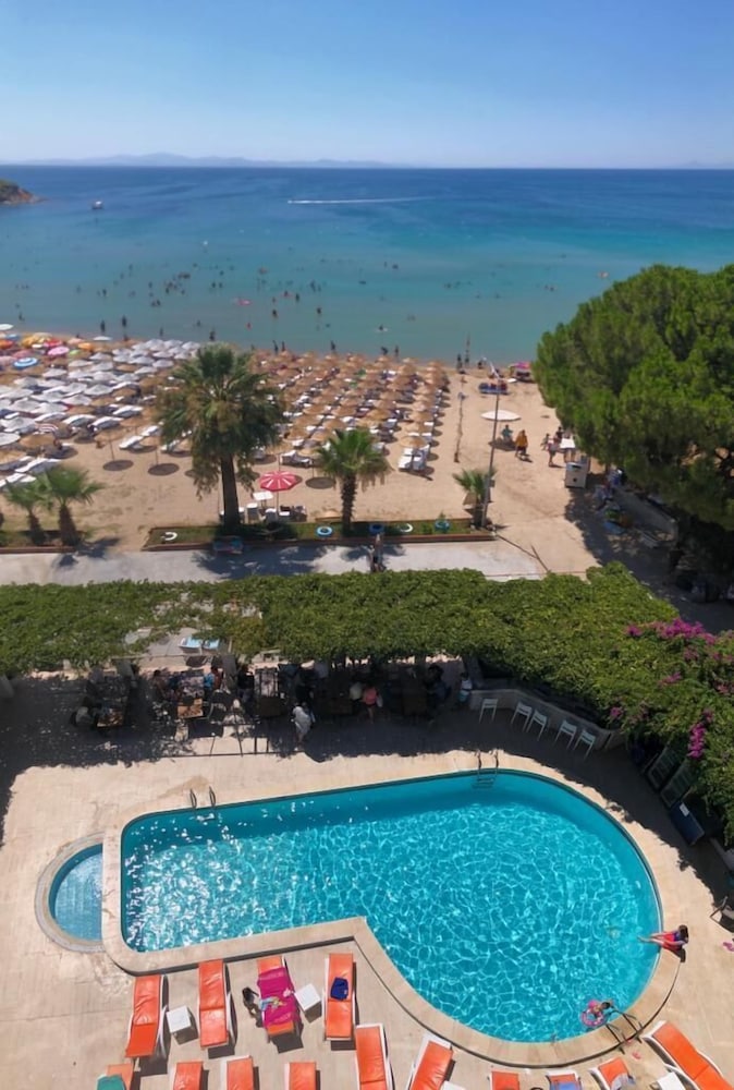 Hotel Orion Beach Hotel