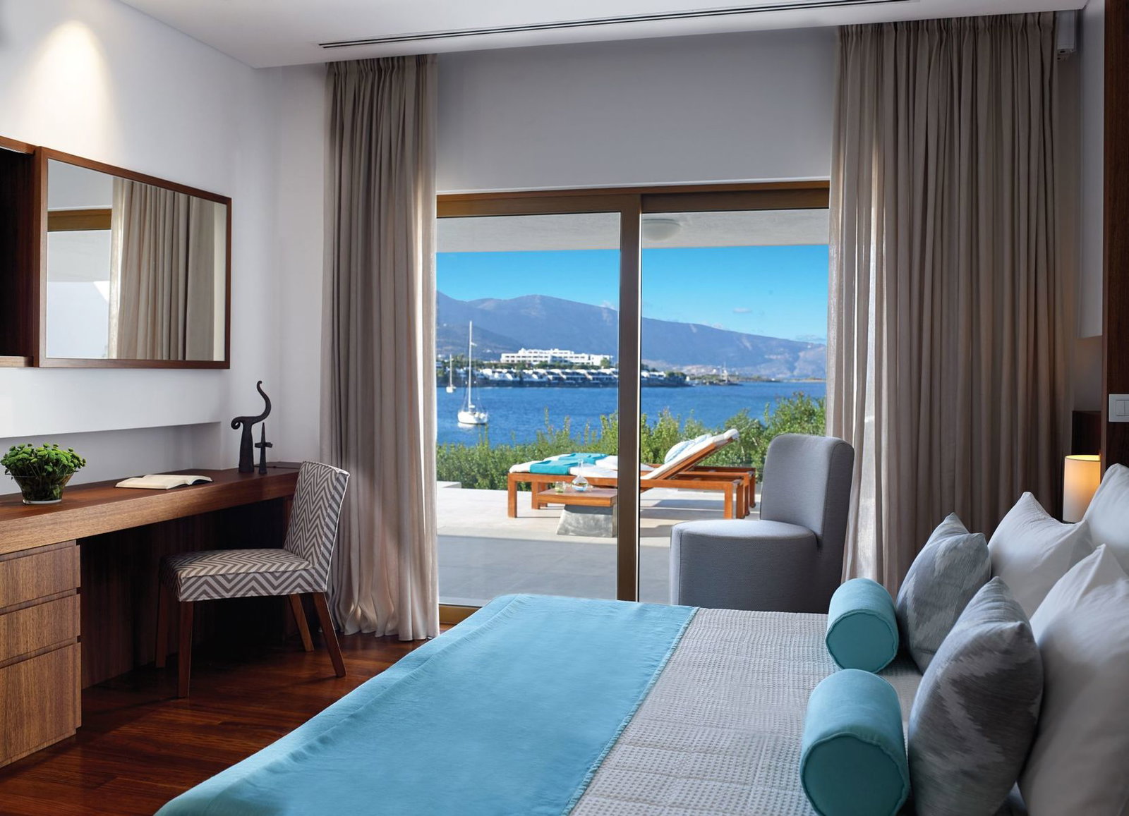 dal travel Elounda Peninsula All Suite Hotel