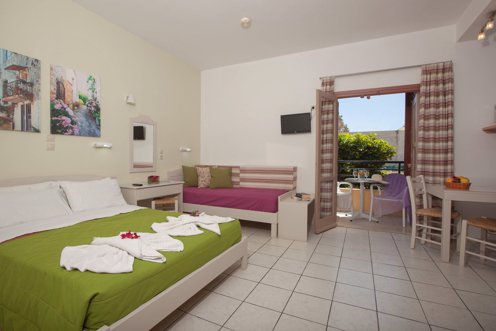 dal travel Latania Studios & Apartments