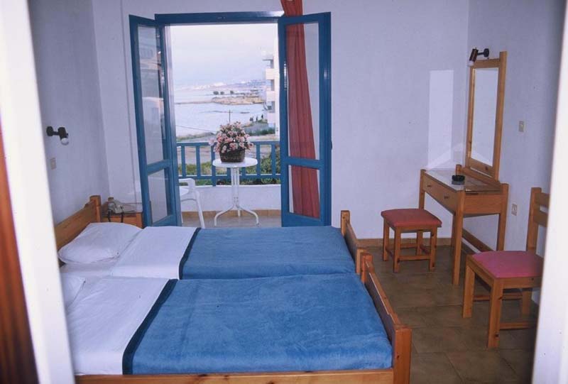 dal travel Friday Hotel