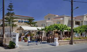 Hotel JoAn Beach Hotel cazare Adelianos Kampos