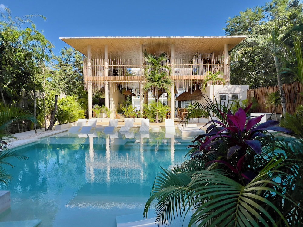 Hotel Jungle Studios In Tulum By Casago