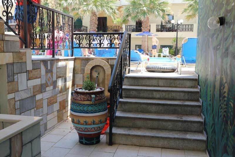 Diogenis Blue Palace Crete
