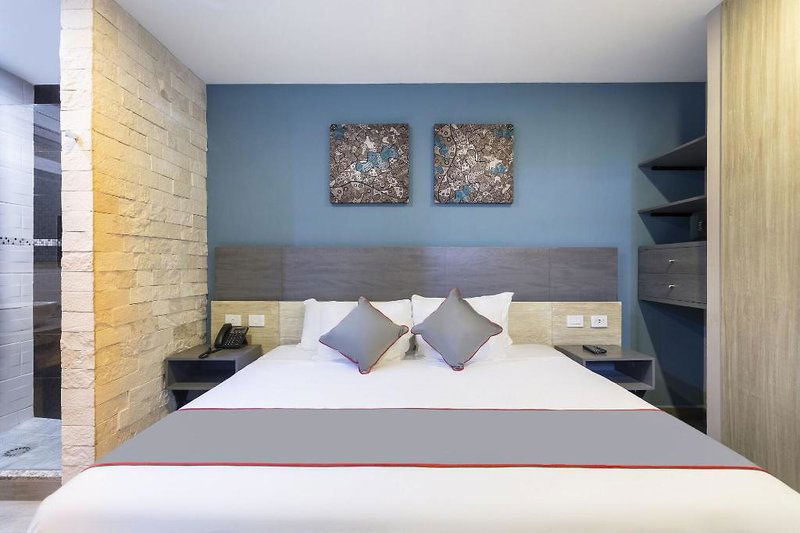 Hotel Attraction Hotel Deluxe