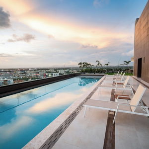 Hotel Aston Rubi City Suites cazare Santo Domingo