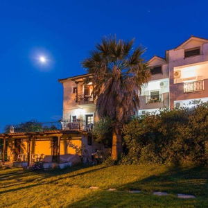 Sejur Yiannis Studios vacanta Skiathos