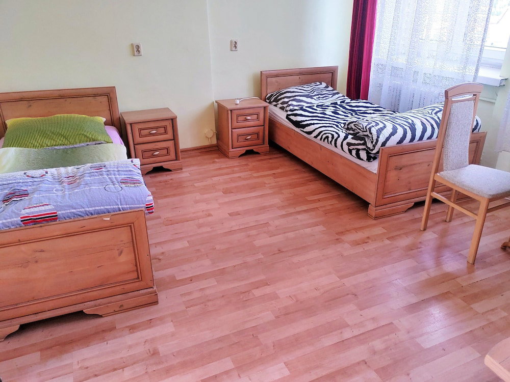 Hotel Hostel Omega