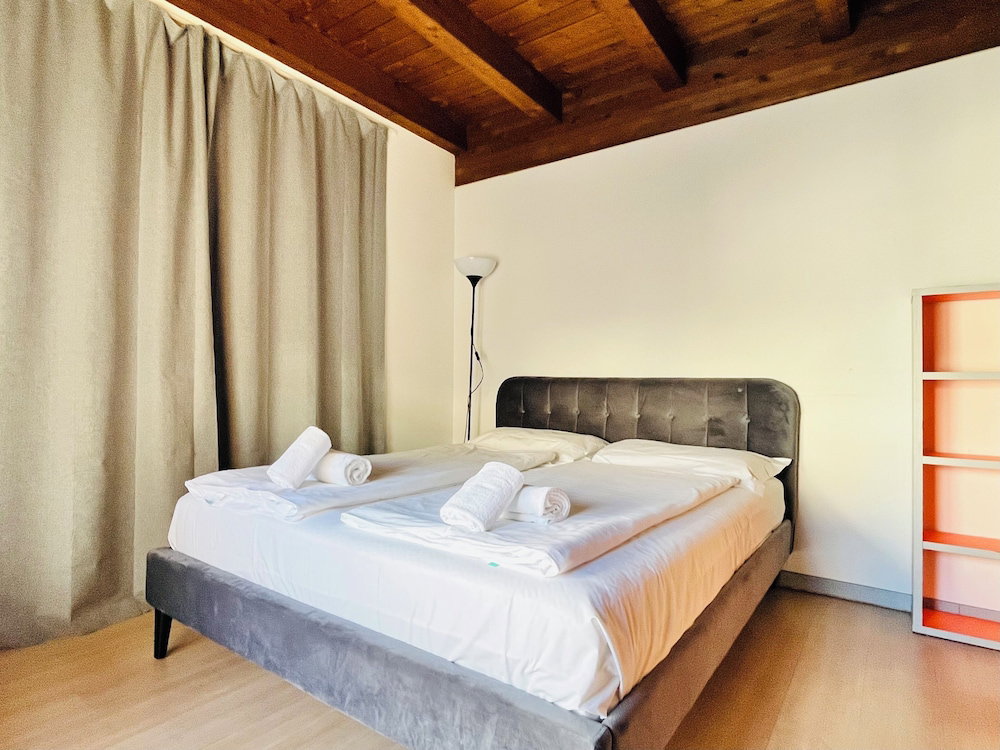 Hotel Guesthouse Lugano University