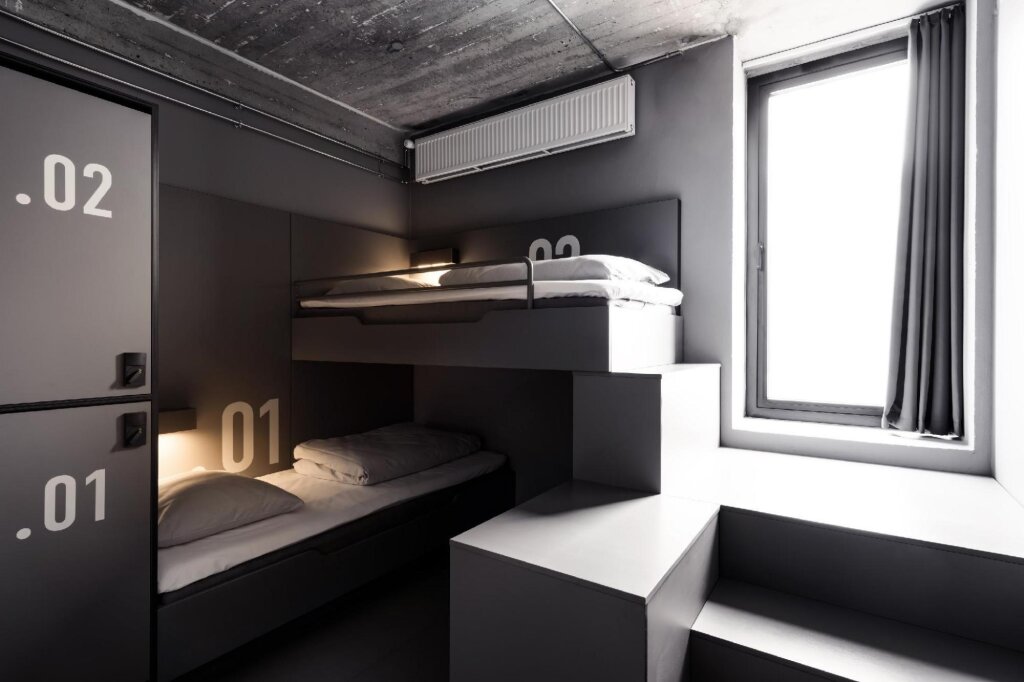 Hotel Book1 Design Hostel