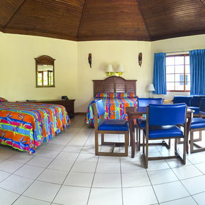 Hotel Coco La Palm Seaside Resort cazare Negril