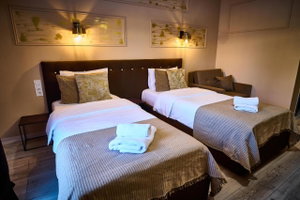 Hotel Amel Rooms cazare Medias