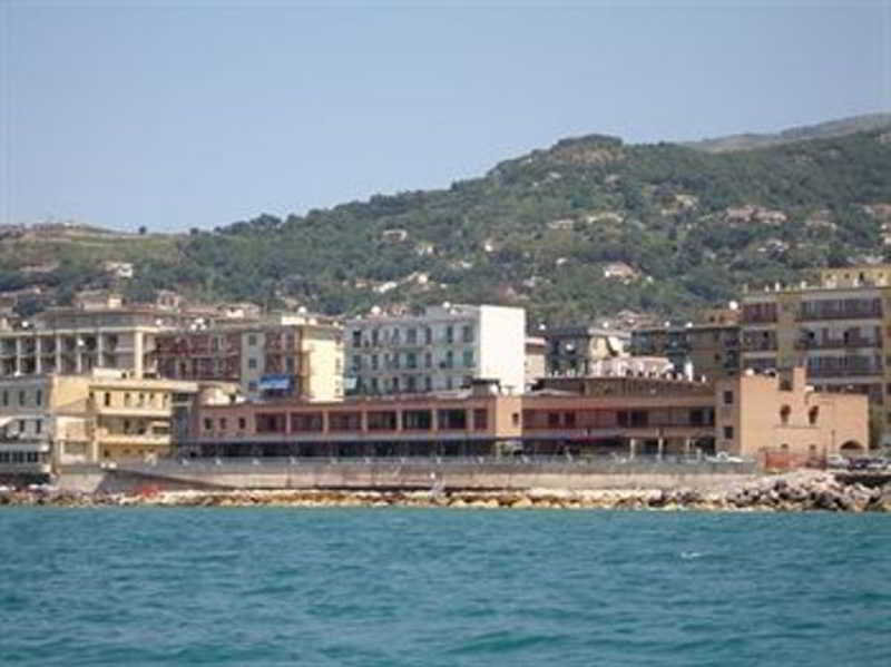 Hotel Polo Nautico