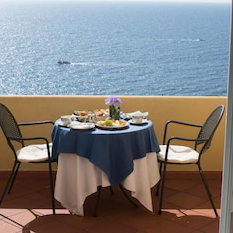 Sejur Weber Ambassador vacanta Capri
