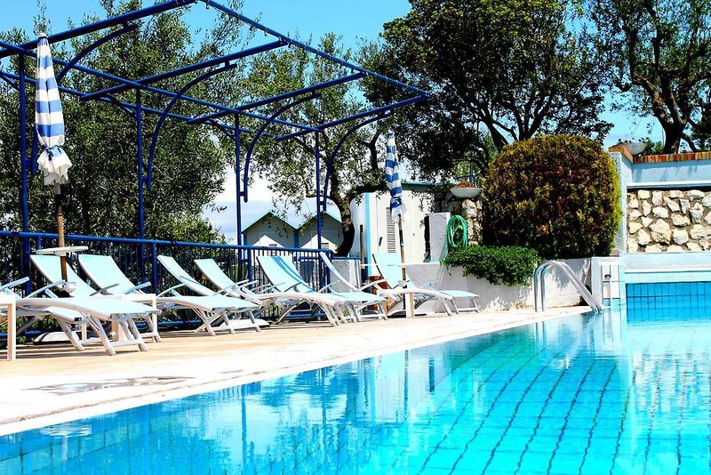 Gocce Di Capri Hotel & Serviced Residence