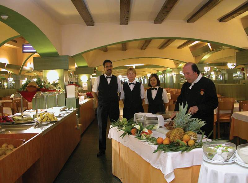Santa Susanna Resort