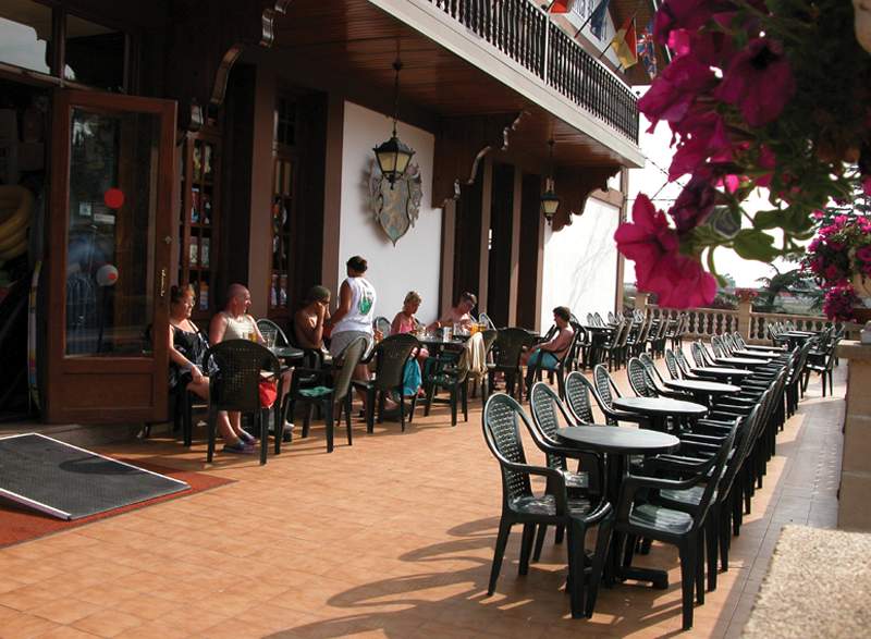 Santa Susanna Resort