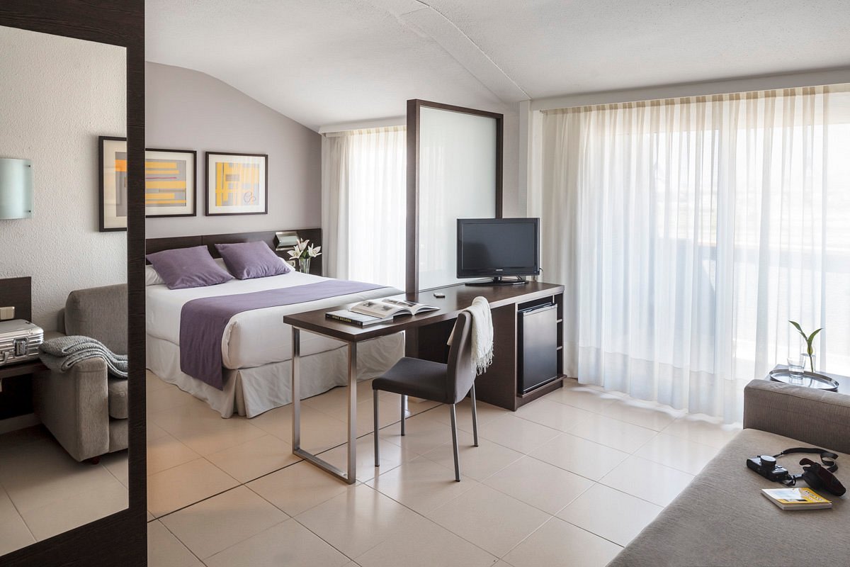 Aqua Hotel Montagut