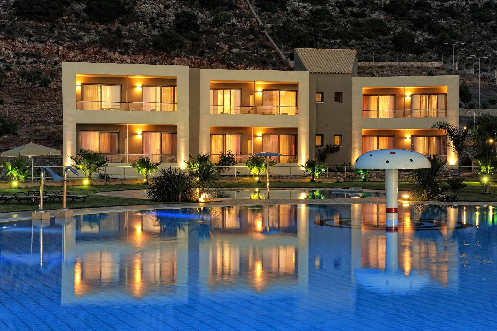 dal travel Royal Heights Resort Villas & Spa