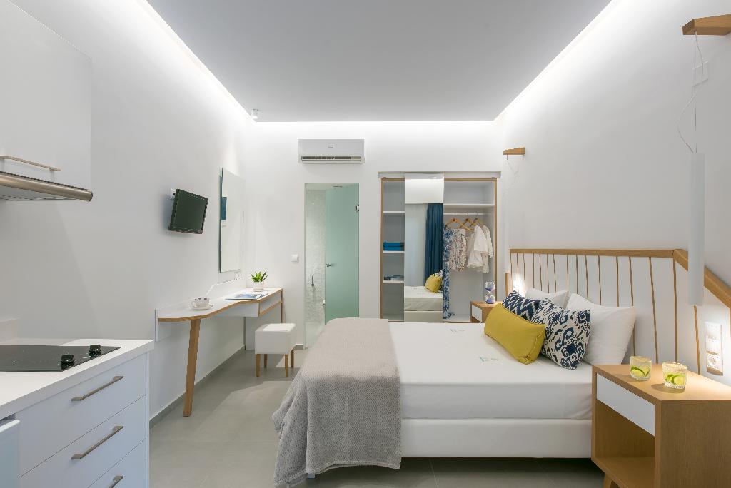 dal travel Kristalli Hotel Apartments