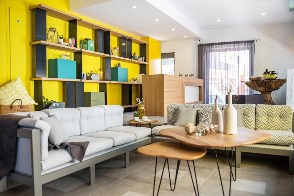 dal travel Natali Apartments