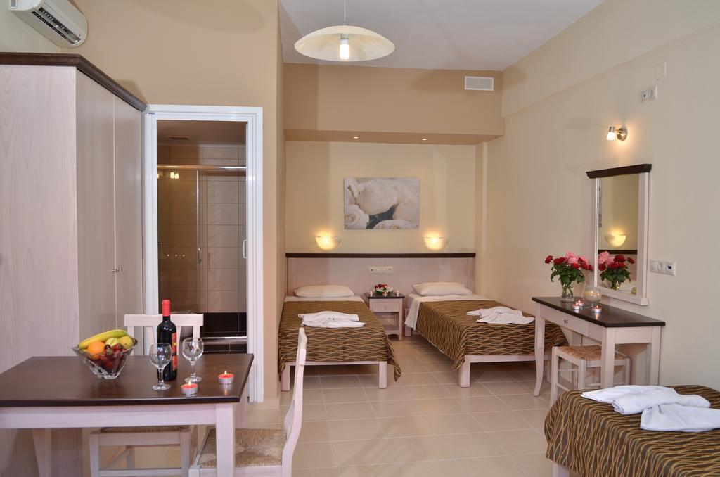 dal travel Kastro Beach Apartments