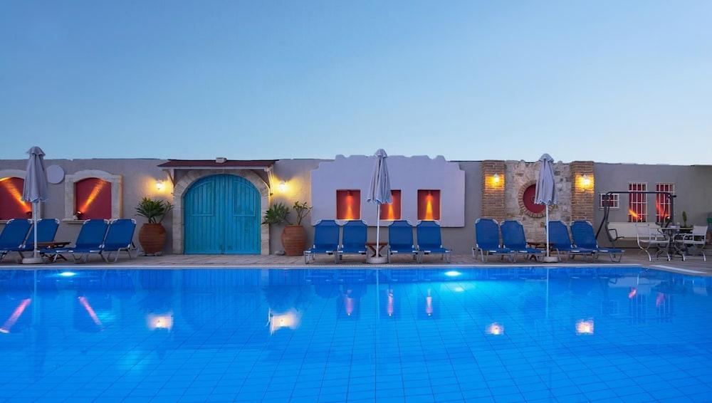 dal travel Golden Bay Hotel Apartments