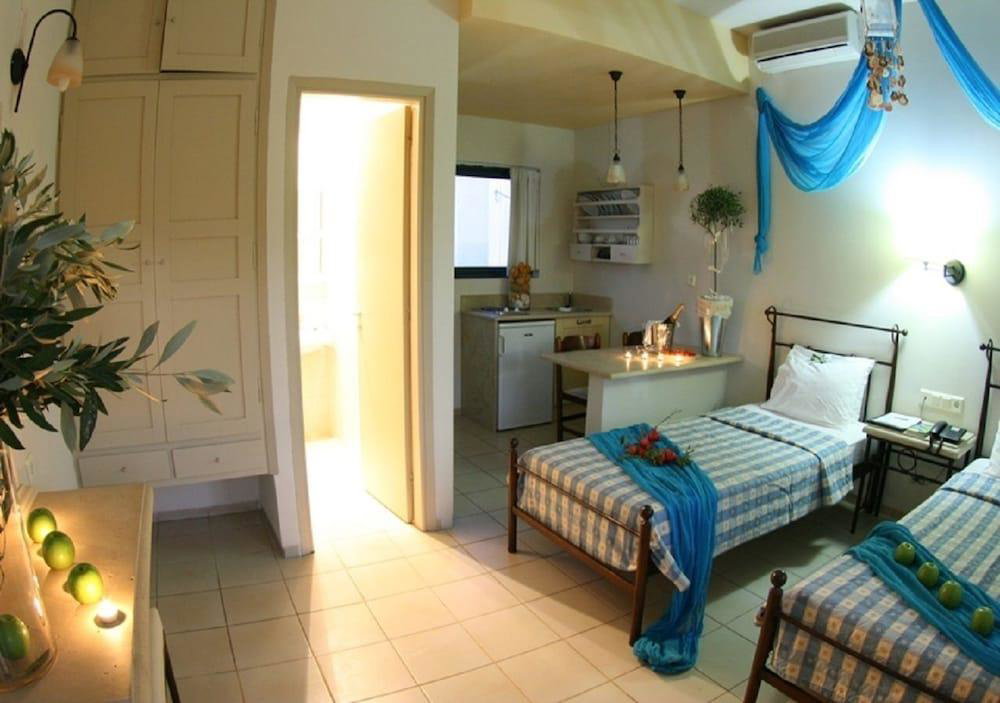 dal travel Golden Bay Hotel Apartments