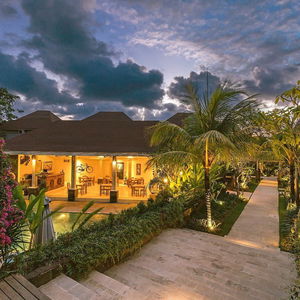 Sejur La Berceuse Resort And Villa Nusa Dua vacanta Nusa Dua