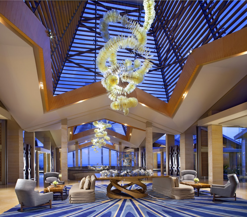 Hotel Mulia Resort