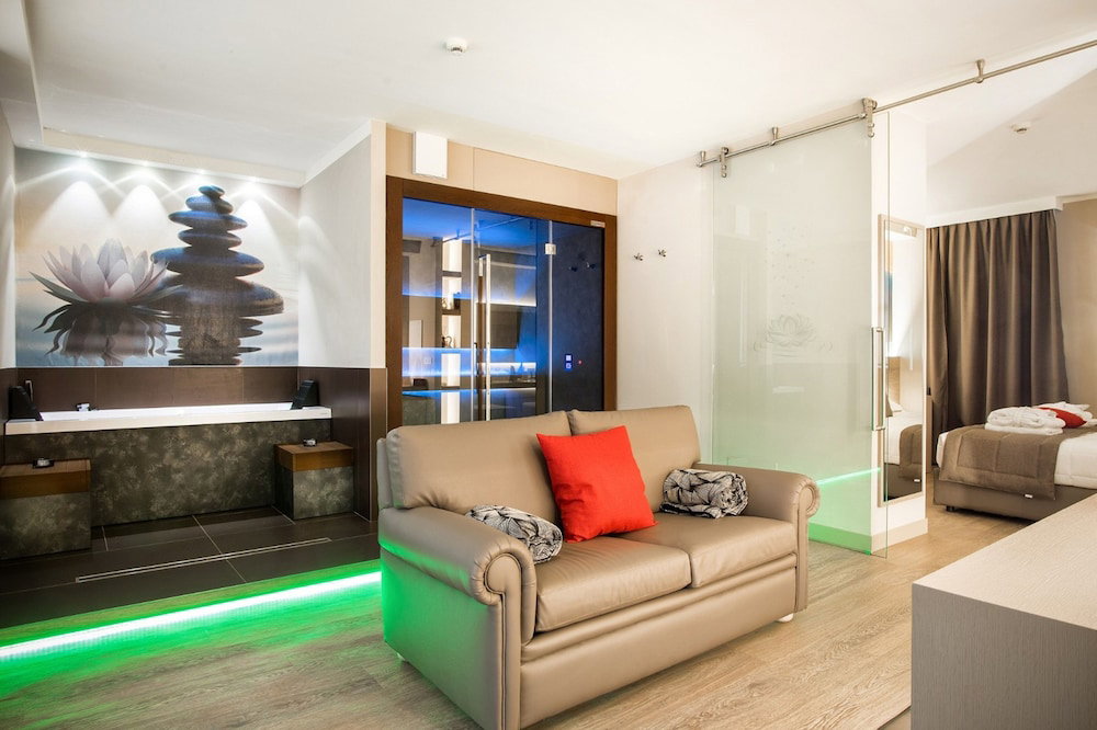 Hotel Guesia Village Hotel & Spa