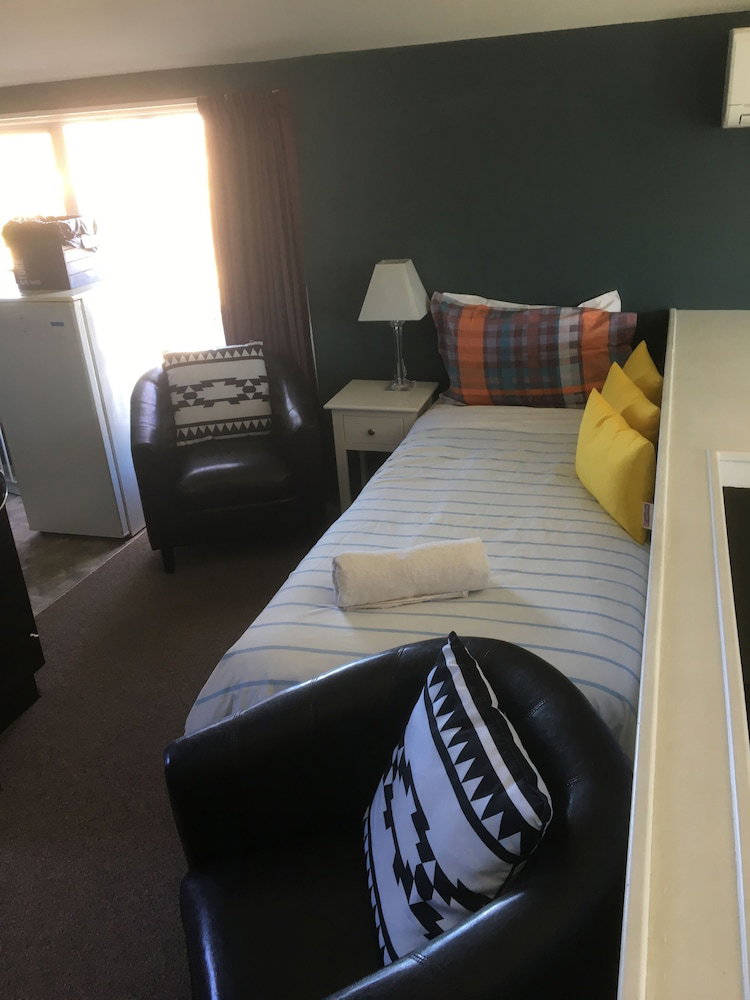 Hotel Sandy Feet Accommodation