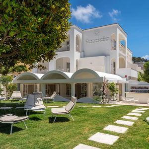 Hotel Pazziella Garden & Suites cazare Capri